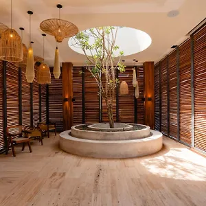 Bloom Hotel